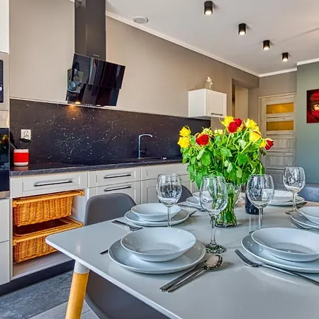 Szary Kamien W Swieradowie Zdroj - 5d